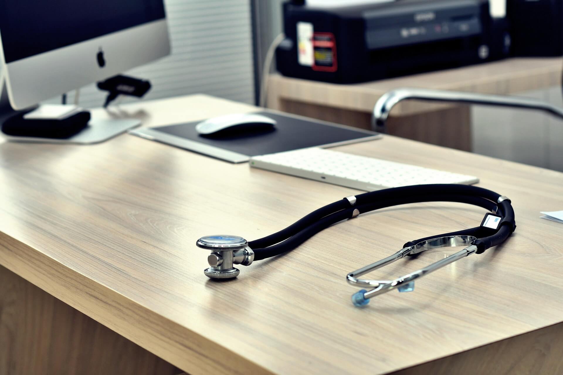 Mediciner.in - Memory loss: when to get serious and consult a doctor? | 2025 stethoscope Doctor