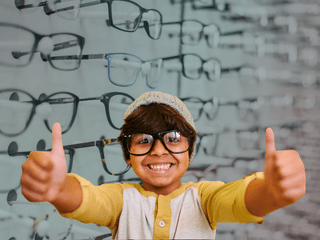 Mediciner.in - Eyewear | 2025 Kids eyewear 2025
