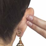 Mediciner.in - Eranqo® WaterProof EarLobe Support Patches Makes torn, stretched Earlobes no longer visible (Pack of 30 Stickers) | 2025 Eranqo WaterProof EarLobe Support Patches Makes torn stretched Earlobes no longer visiblePack of 30 Stickers 0 3 2025